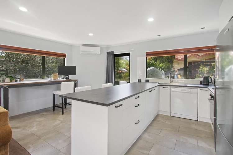 33a Makora Road Massey_6