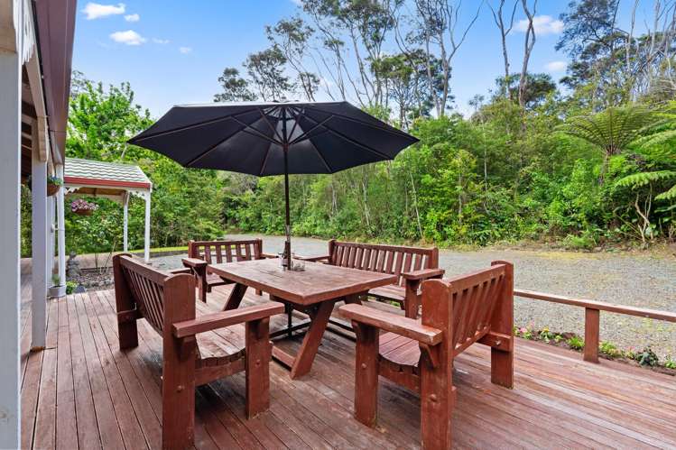 8 Chenery Road Red Beach_15