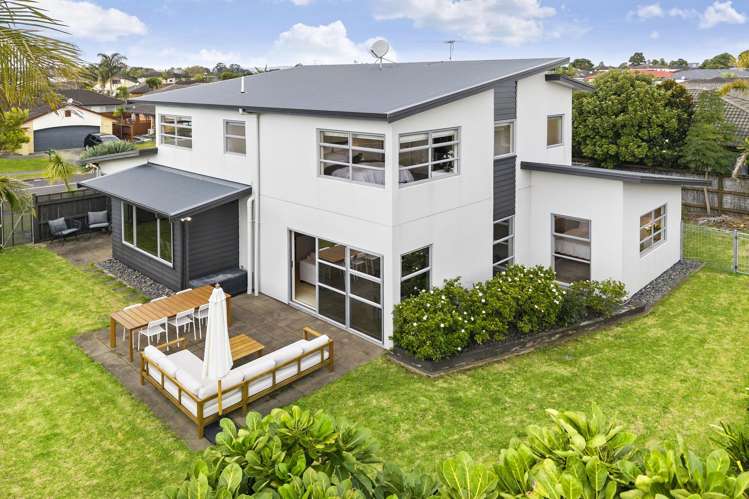 1 Bellshill Close Wattle Downs_23