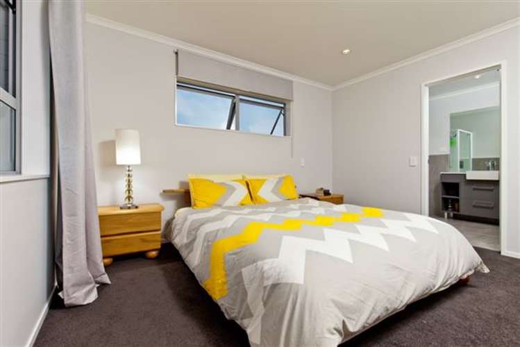 115 Mackay Drive Greenhithe_11