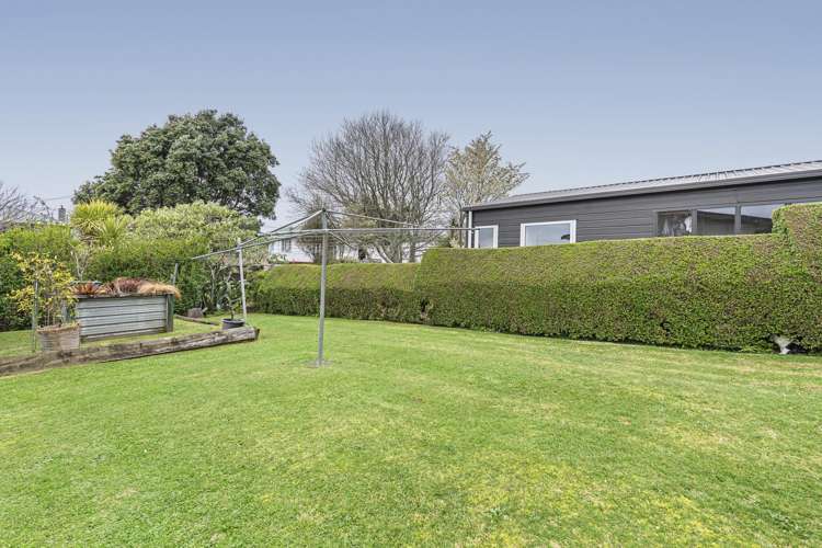 82 Strange Street Waitara_23