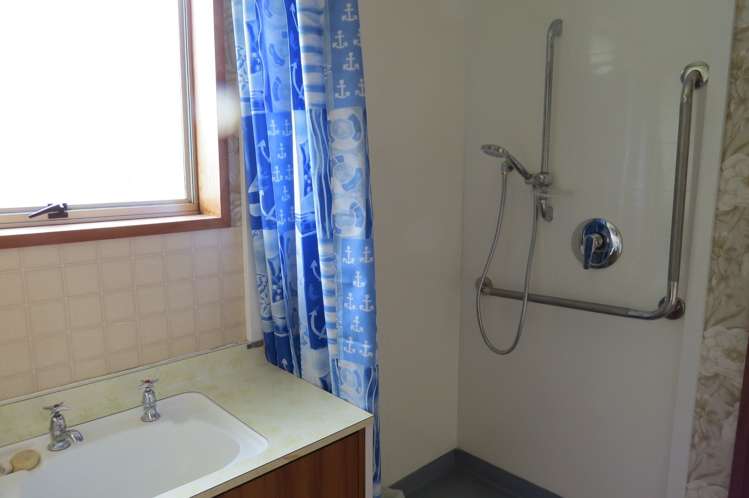 4/12 Douglas Street 11293_6