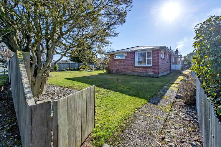 56 North Terrace Darfield_20