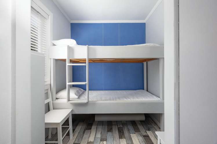 35 North Piha Road Piha_11