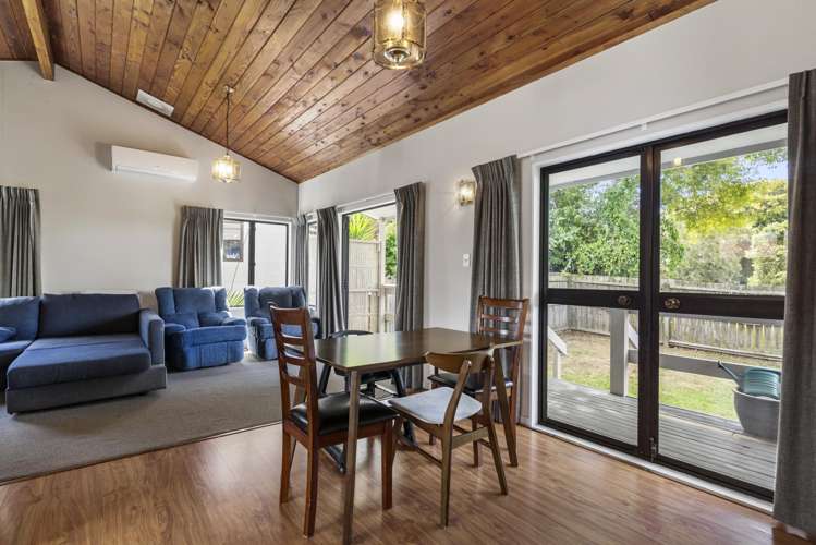 17 Oakmont Place Wattle Downs_8