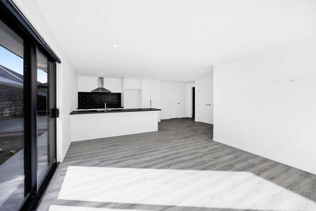 120 Seaview Road Westown_2