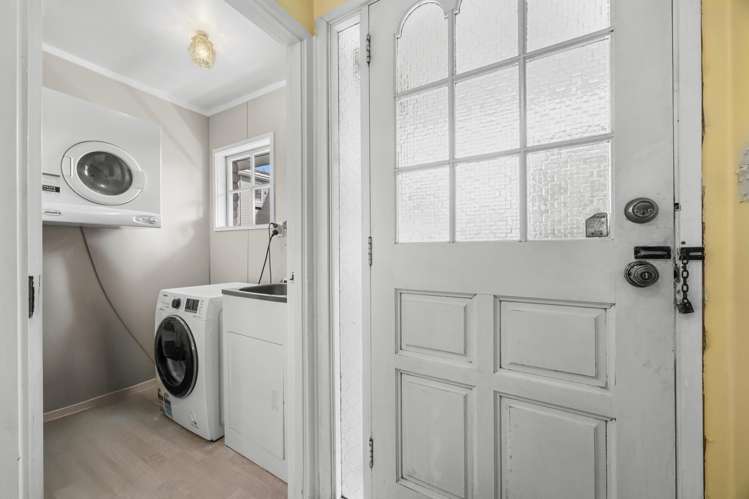 1/208 Pakuranga Road Pakuranga Heights_15