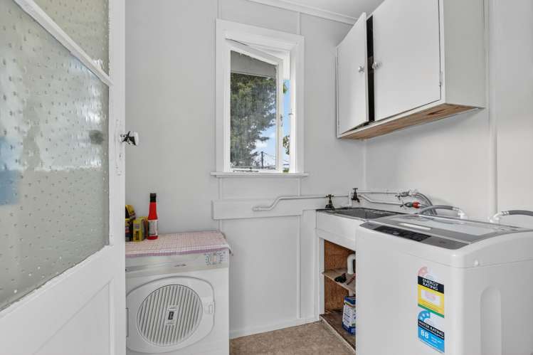 9 Grace Crescent Tokoroa_16