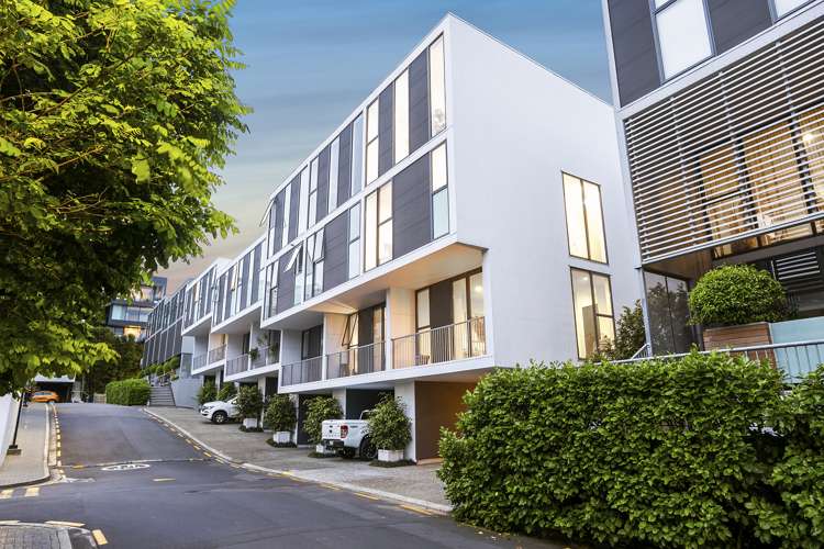 86 Fisher-Point Drive Auckland Central_22