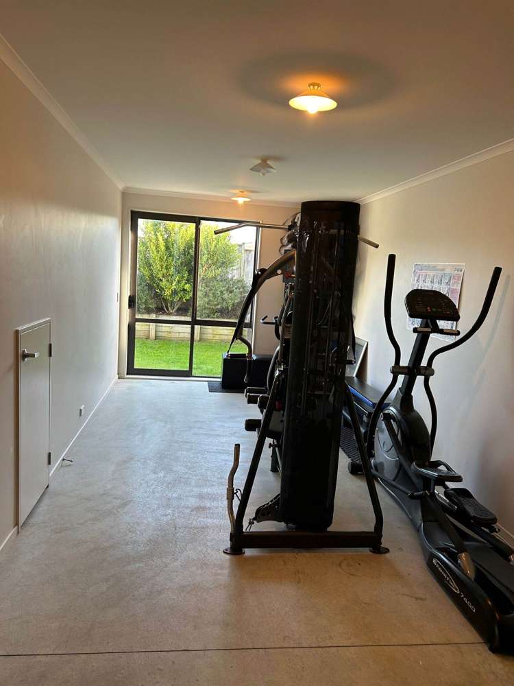 15 Costa Viva Crescent Karaka_11