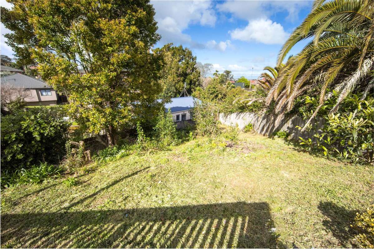 7A & 1/7A Tirimoana Road_5