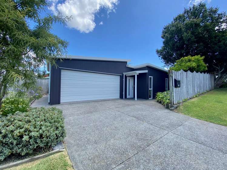 18 Warwick Place Brookfield_12