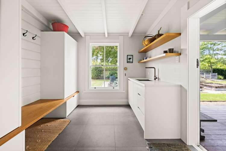 29 Gordon Road Te Awanga_13