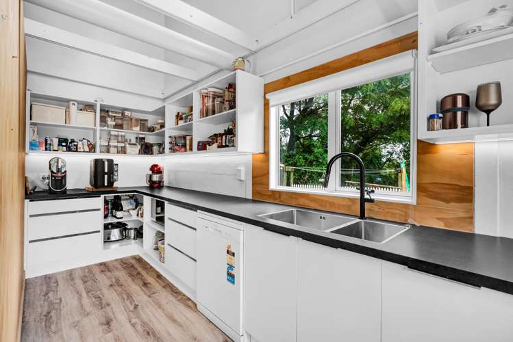 330 Kelly Road Lepperton_7