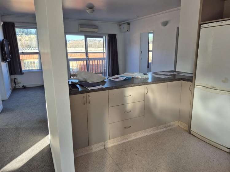 3/102 Harbour Tce 2202_6