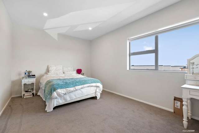 4/69 Lake Road Devonport_3