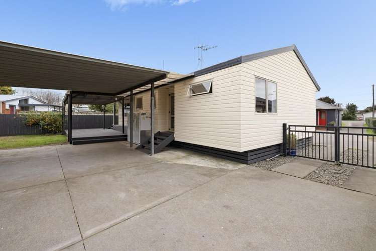 44a Bellevue Road Brookfield_13