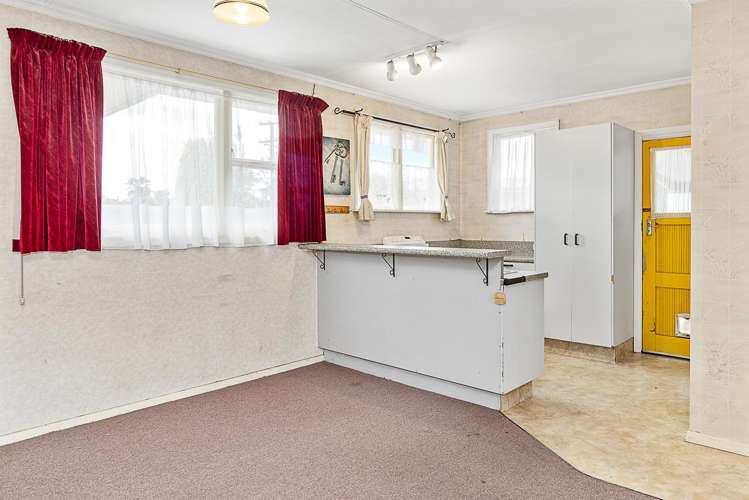 13 Oudenarde Street Renwick_3