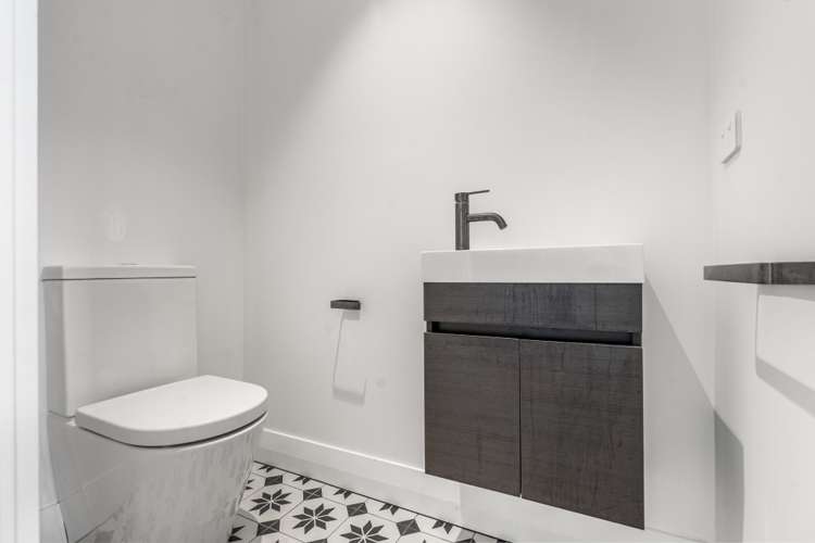 136 Queen Street 10888_19