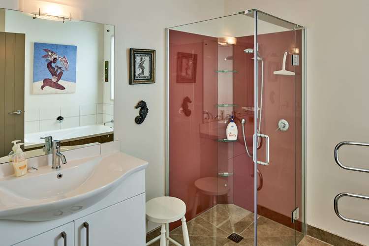 23 Gray Street Pukerua Bay_13