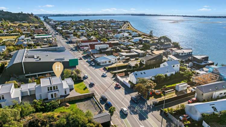 196 Main Road Redcliffs_0