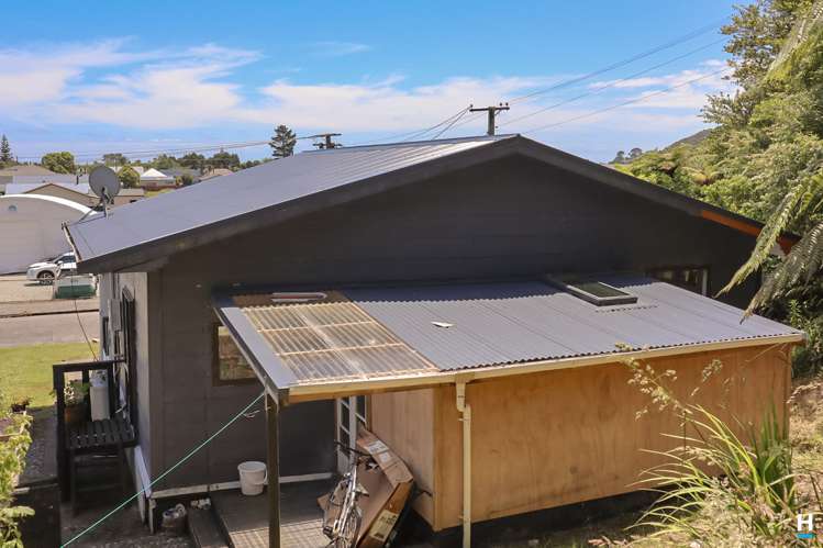 3 Sturge Street Cobden_28