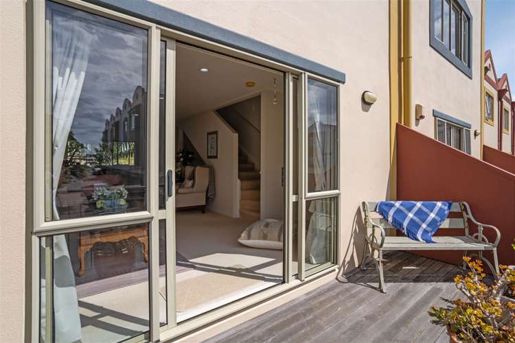 1/14 Ambrico Place New Lynn_6