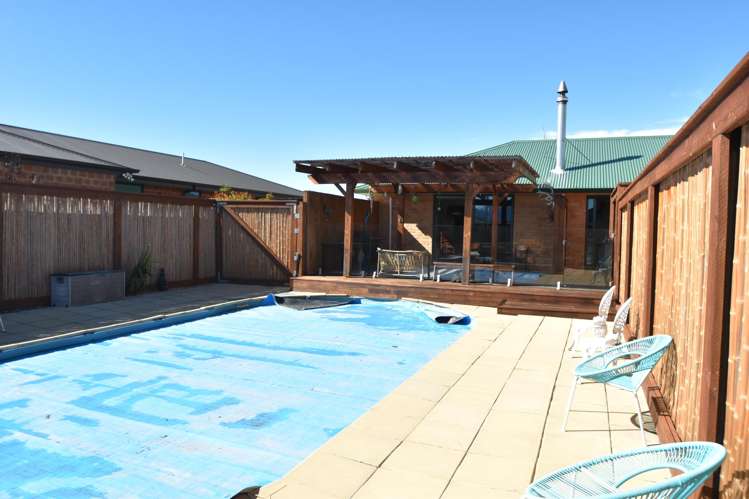 21 Lakeland Avenue Twizel_20