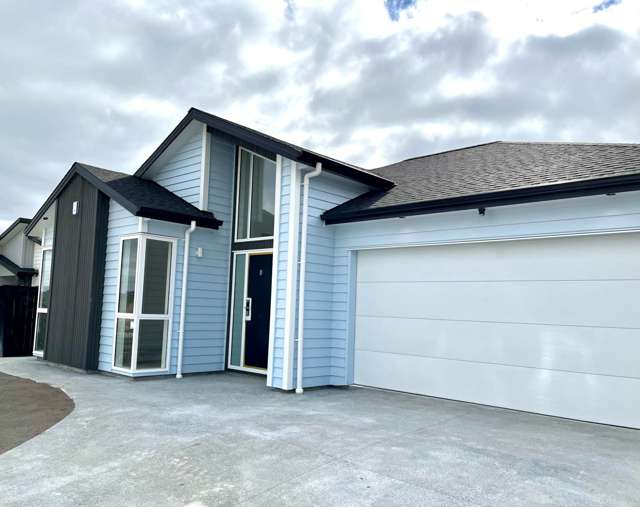 7 Ricketts Road Wainui_1