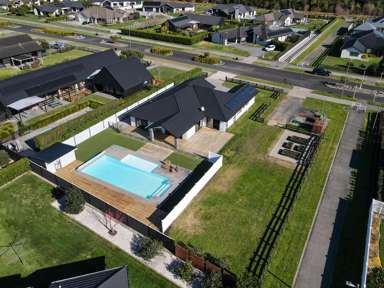 34 Alan Livingston Drive_2
