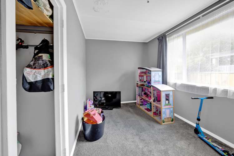 18 Whitcombe Road Opunake_12