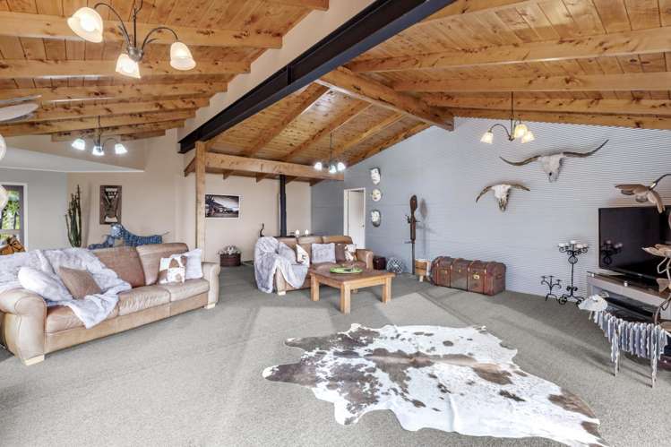 121 Maungatawhiri Road Raglan_13