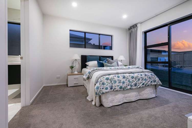 54 Argent Lane Wainui_18