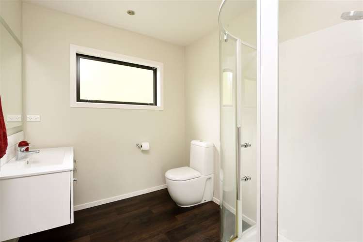 10 Worlds End Road Tennyson Inlet_10