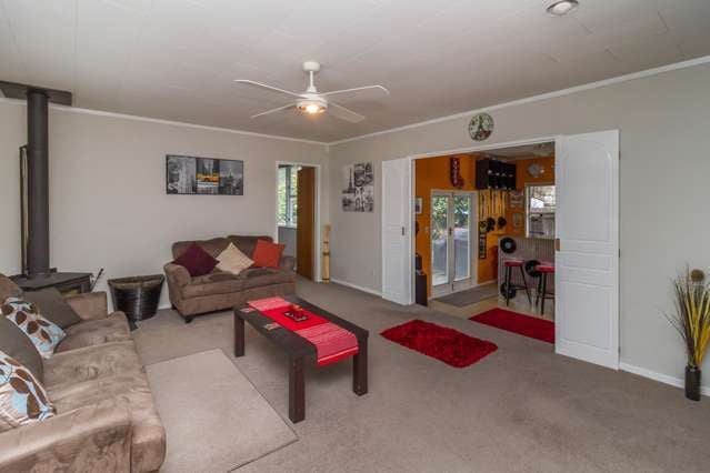 80 Pasadena Crescent Totara Park_2