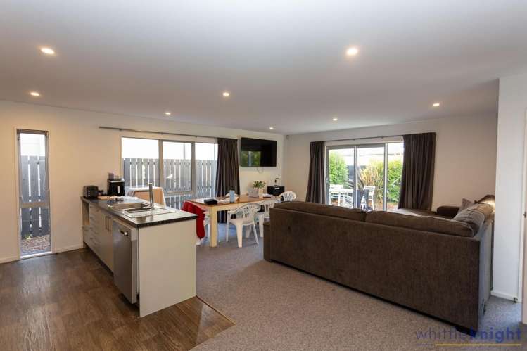 3/24a Bowen Street Ilam_2