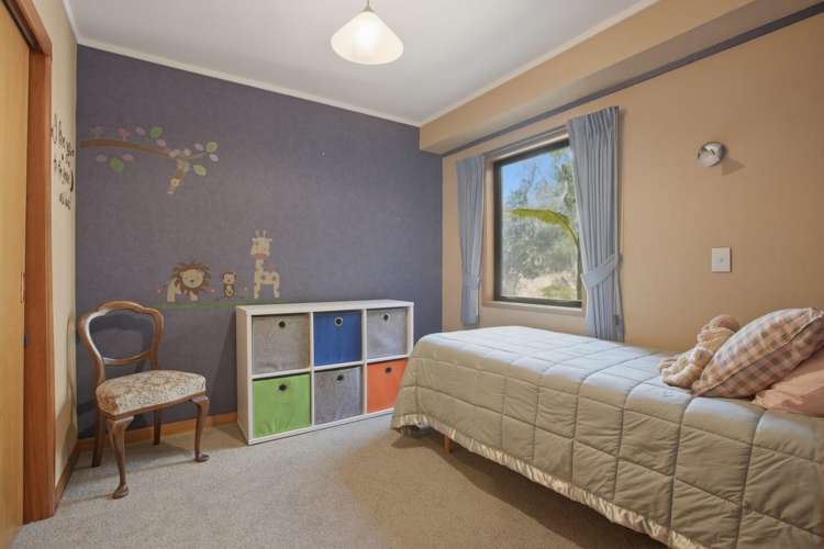 17 Ridgewood Drive Ridgewood_17