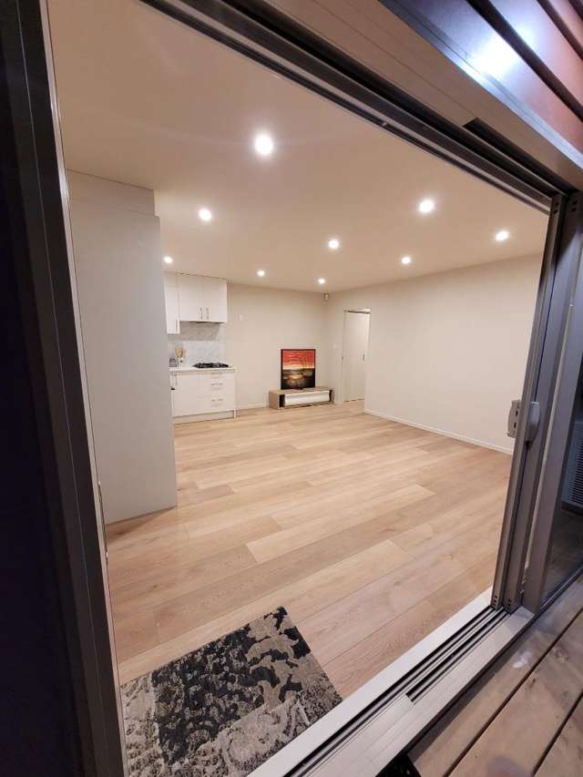 B/6 Seabrook ave 1732_4