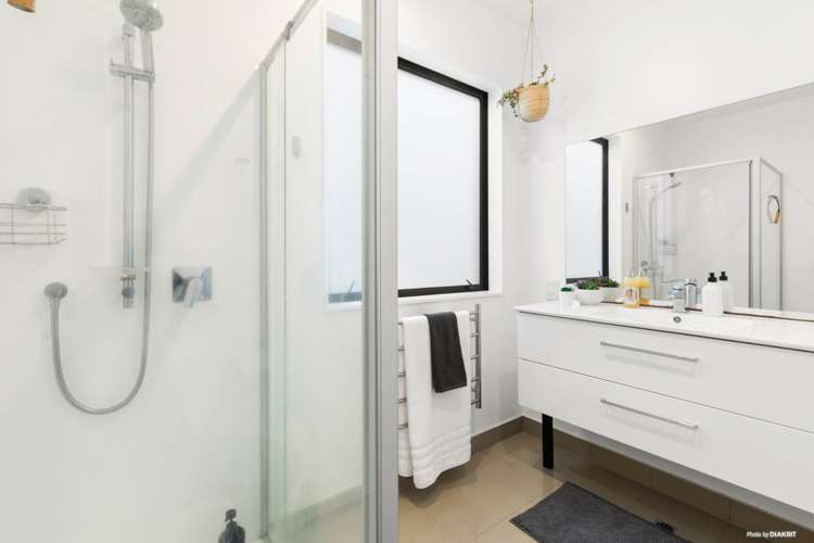 18/15 Chivalry Road Glenfield_11