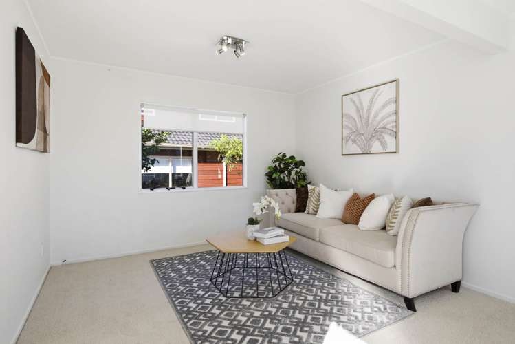 2/8 Chalmers Street Avondale_8