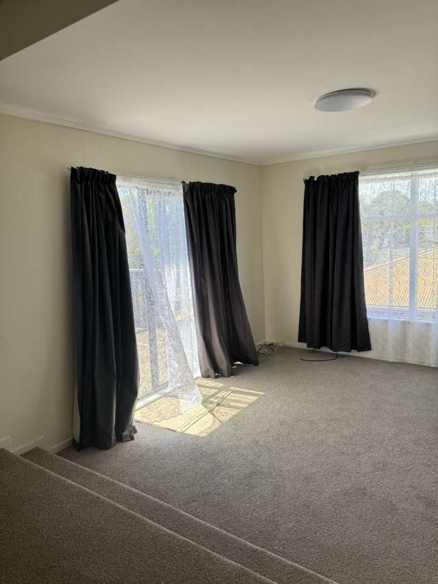 1/15 Mcleod Road Henderson_1