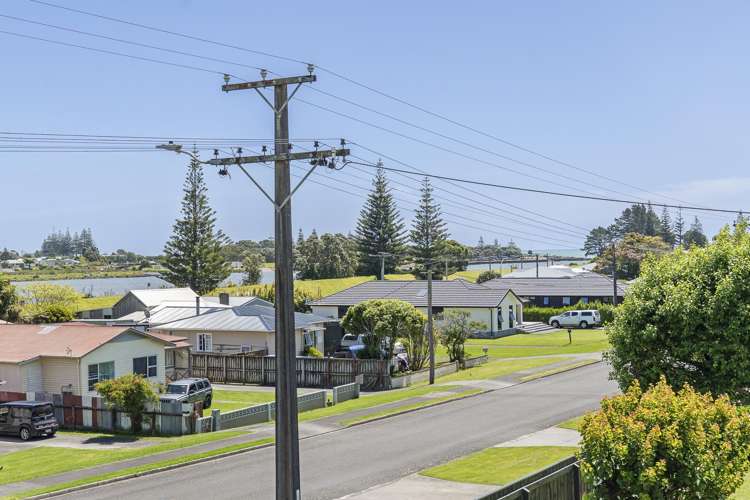50 Leslie Street Waitara_51