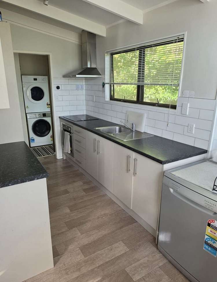 19 Chrisarda Place Red Hill_2