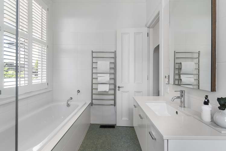 50 Saint Johns Road Saint Johns_19