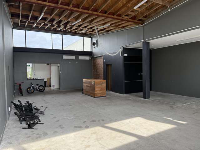 A/133 Main Highway Ellerslie_4