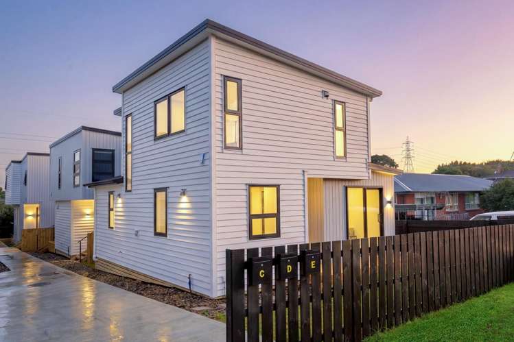 54E Royal View Road Te Atatu South_20