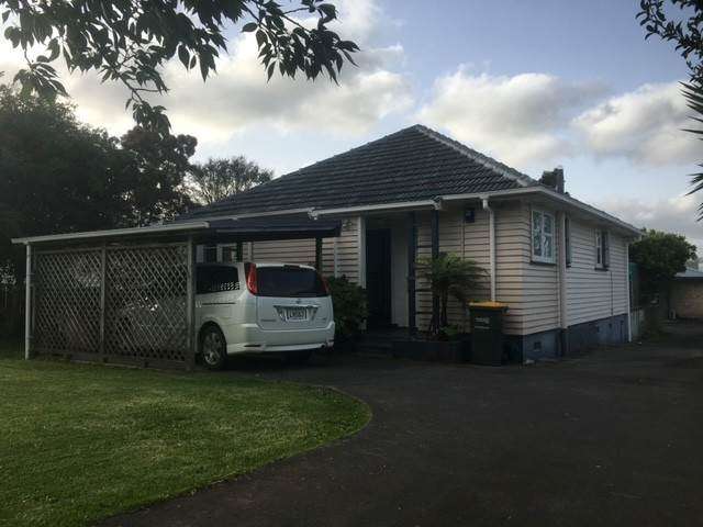 Location - 5 Minute Walk To Pukekohe Township