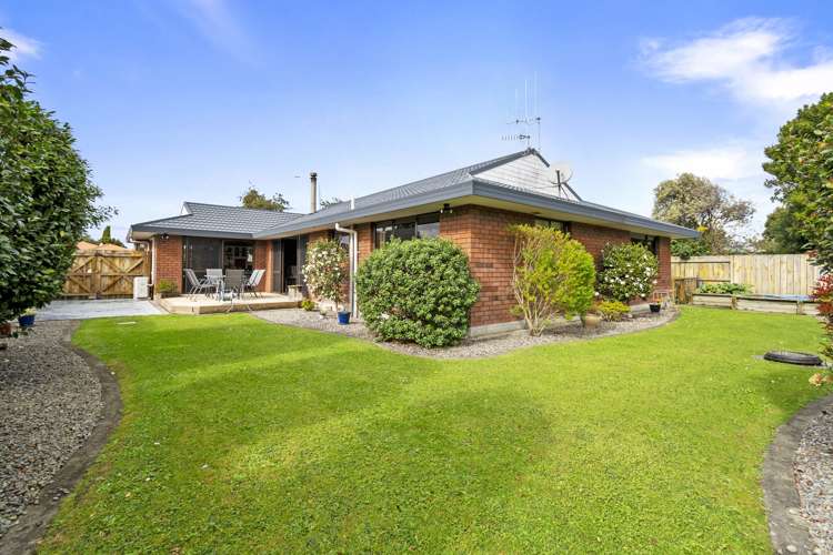 92 Amberley Avenue Highbury_3