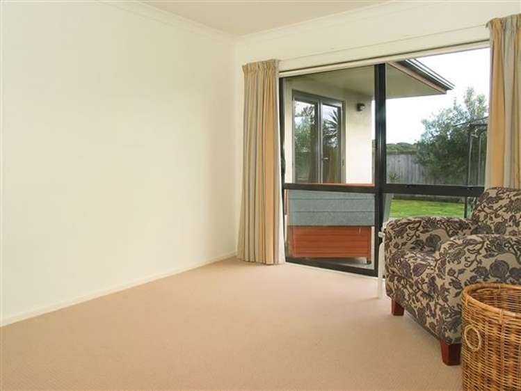 96 Navigation Drive Whitby_20