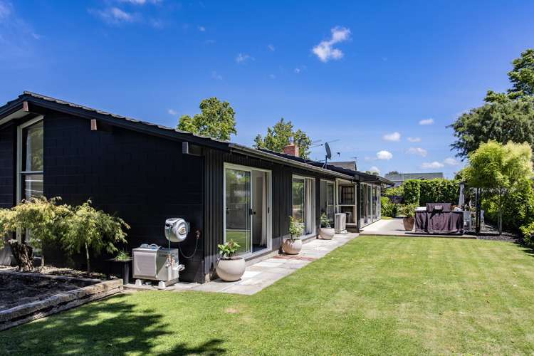 33 Lynfield Avenue Ilam_24